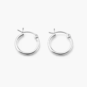 Kleine zilveren oorringen hefboomsluiting 2 mm