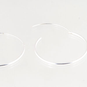 Zilveren oorringen rond 1mm 3