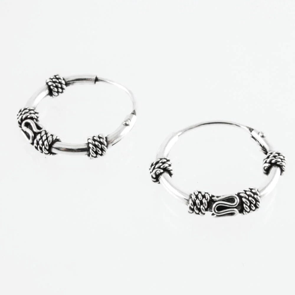 Zilveren Bali oorringen 16 mm