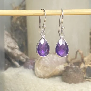 Zilveren oorbellen amethist